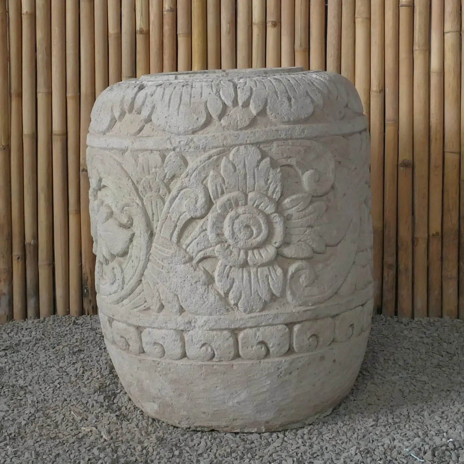  Product image 3 of the product “Balinese style high round pot, with carving - 70cm Dia., 90cm Height, Taro sand ”